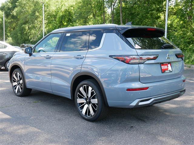 new 2025 Mitsubishi Outlander car, priced at $44,349
