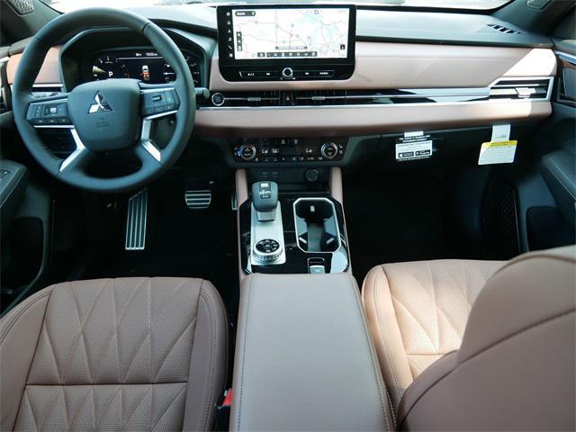new 2025 Mitsubishi Outlander car, priced at $44,349
