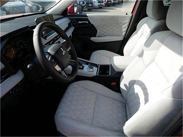 new 2025 Mitsubishi Outlander PHEV car, priced at $44,009