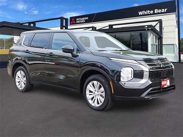 used 2025 Mitsubishi Outlander car, priced at $28,990