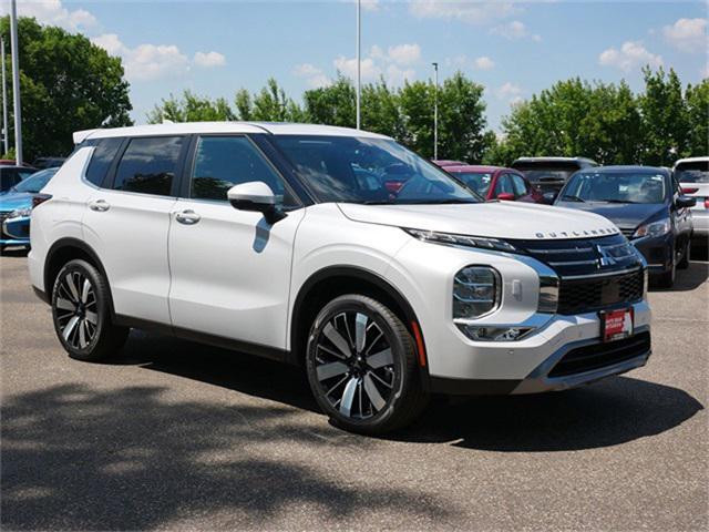 new 2025 Mitsubishi Outlander car, priced at $39,134