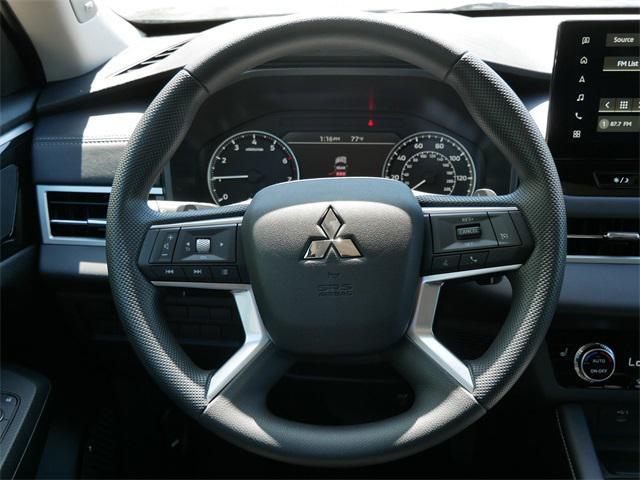 new 2025 Mitsubishi Outlander car, priced at $31,779