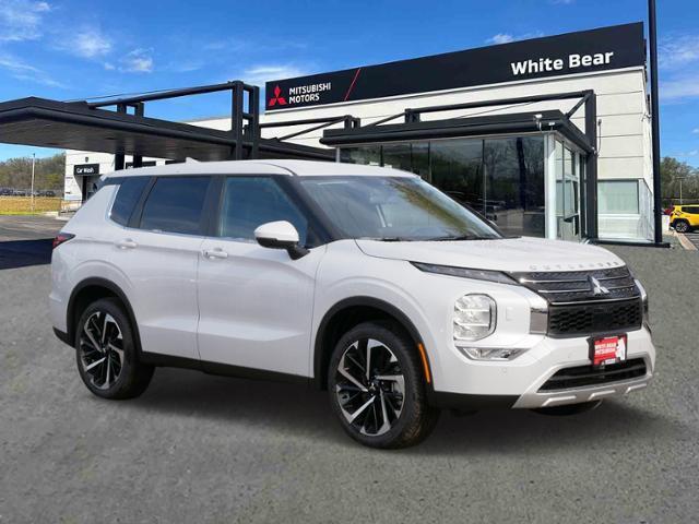 new 2024 Mitsubishi Outlander car, priced at $31,734