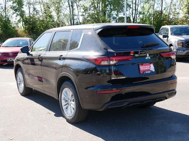 new 2024 Mitsubishi Outlander car, priced at $29,389