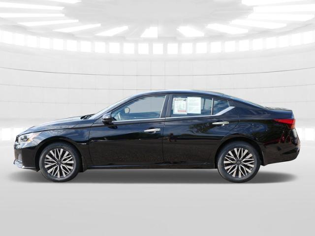 used 2023 Nissan Altima car, priced at $22,596