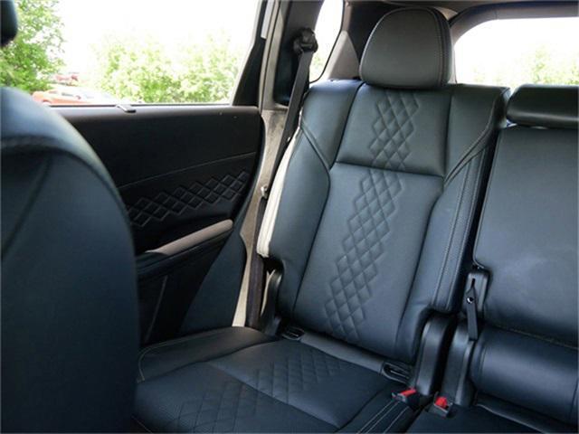 used 2024 Mitsubishi Outlander PHEV car, priced at $38,290