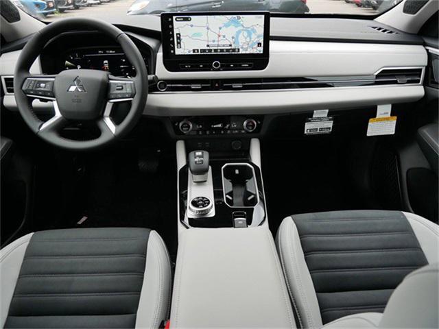 new 2025 Mitsubishi Outlander car, priced at $39,144