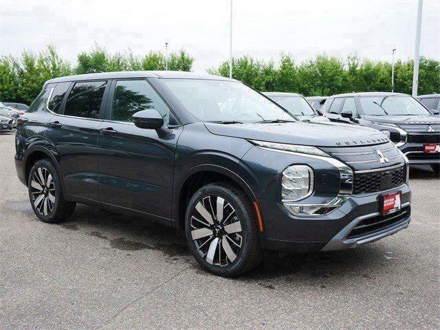 new 2025 Mitsubishi Outlander car, priced at $34,099