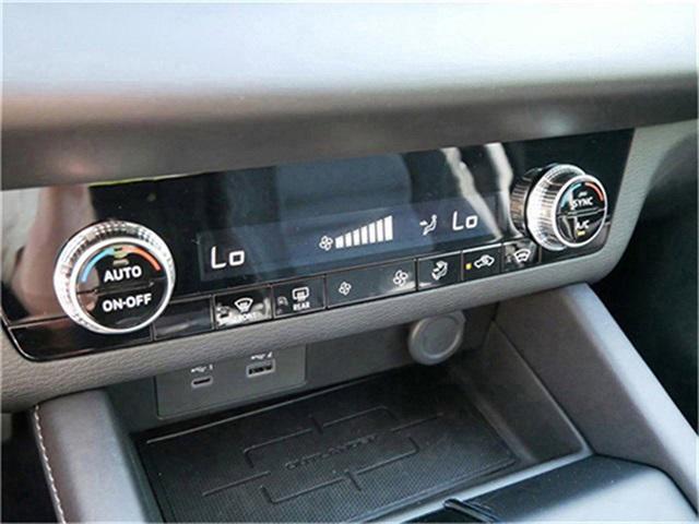 used 2024 Mitsubishi Outlander car, priced at $28,790