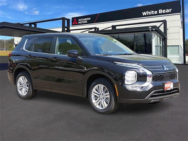 used 2024 Mitsubishi Outlander car, priced at $29,590