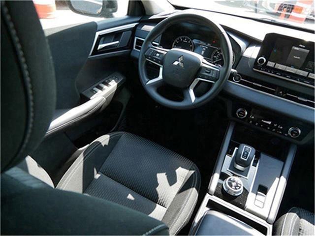 used 2024 Mitsubishi Outlander car, priced at $28,790