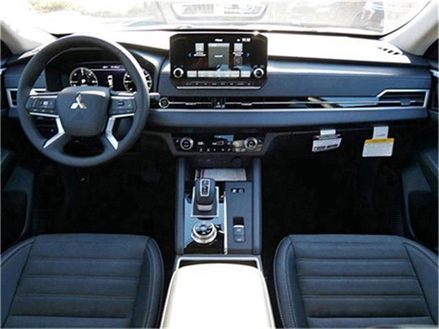 new 2025 Mitsubishi Outlander PHEV car, priced at $40,789