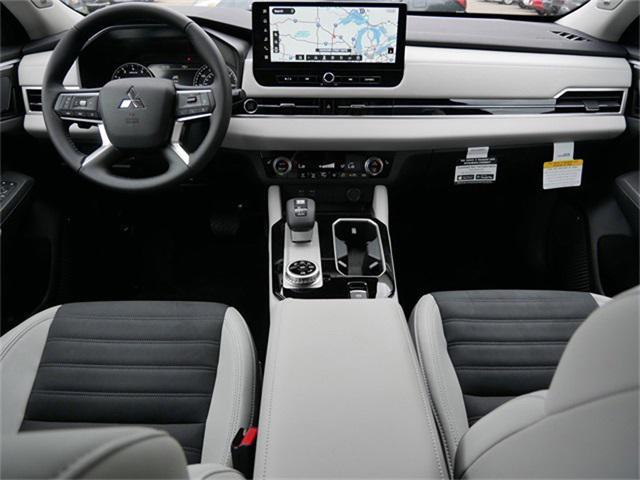 new 2025 Mitsubishi Outlander car, priced at $35,944