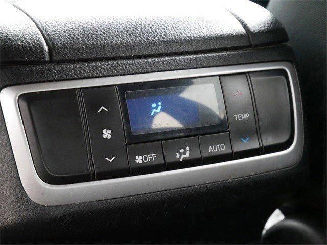 used 2019 Toyota Highlander car, priced at $27,999