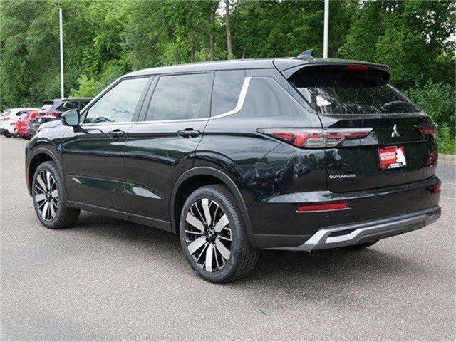 new 2025 Mitsubishi Outlander car, priced at $36,644