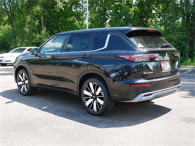 new 2025 Mitsubishi Outlander car, priced at $35,944