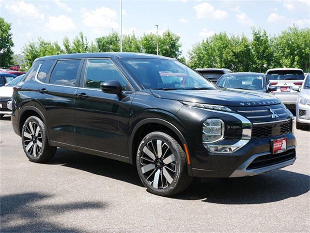 new 2025 Mitsubishi Outlander car, priced at $35,944