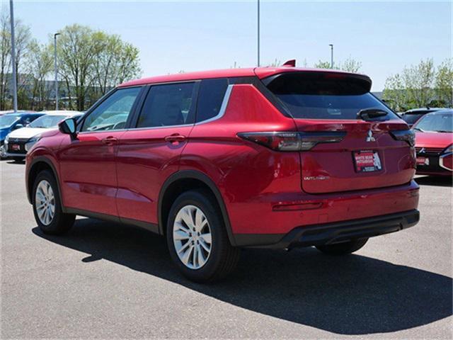 new 2025 Mitsubishi Outlander car, priced at $31,399