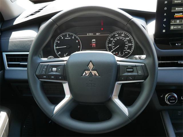 new 2025 Mitsubishi Outlander car, priced at $31,899