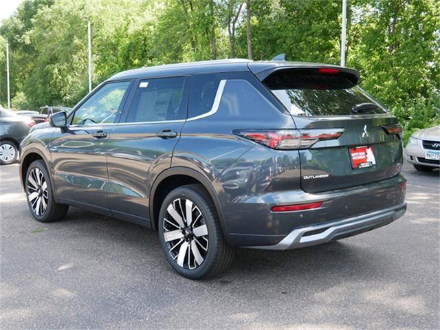 new 2025 Mitsubishi Outlander car, priced at $40,129