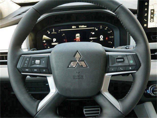 new 2025 Mitsubishi Outlander car, priced at $38,379