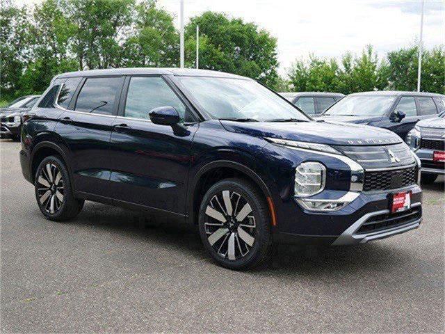 new 2025 Mitsubishi Outlander car, priced at $34,099