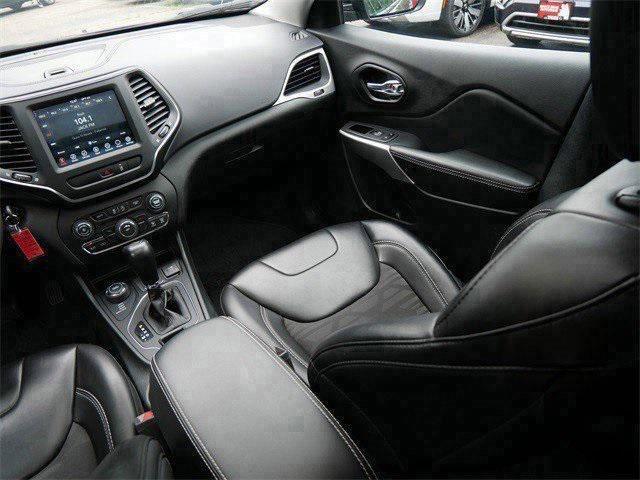 used 2022 Jeep Cherokee car, priced at $22,186