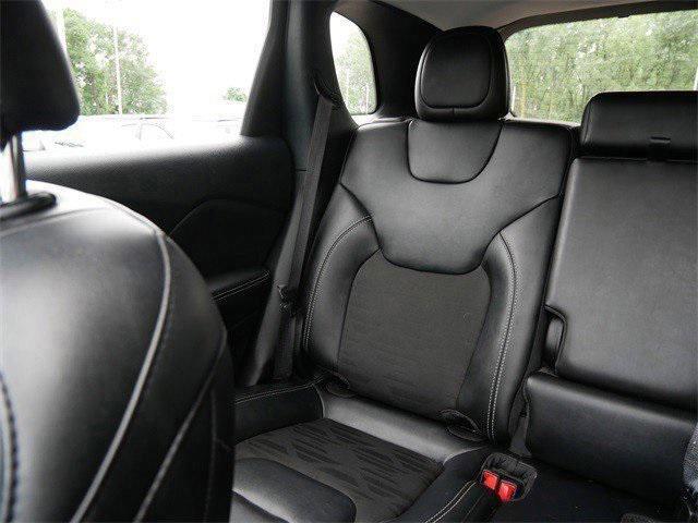 used 2022 Jeep Cherokee car, priced at $23,196