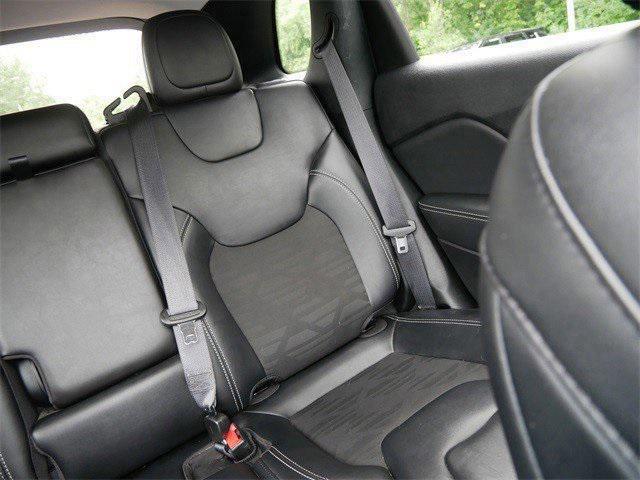 used 2022 Jeep Cherokee car, priced at $23,196