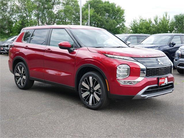 new 2025 Mitsubishi Outlander car, priced at $35,944