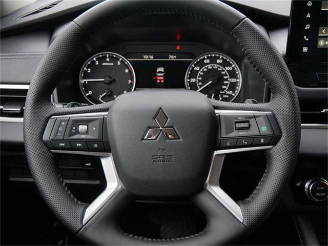 new 2025 Mitsubishi Outlander car, priced at $35,944