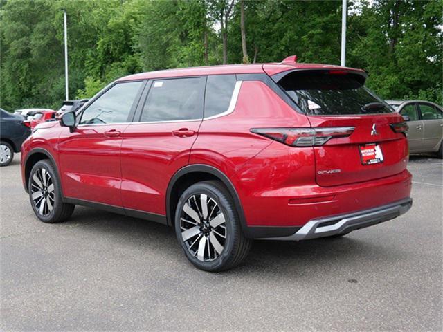 new 2025 Mitsubishi Outlander car, priced at $35,944