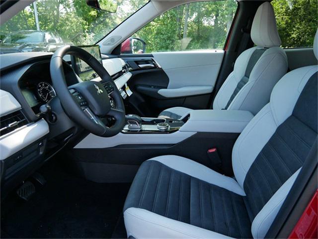new 2025 Mitsubishi Outlander car, priced at $35,944
