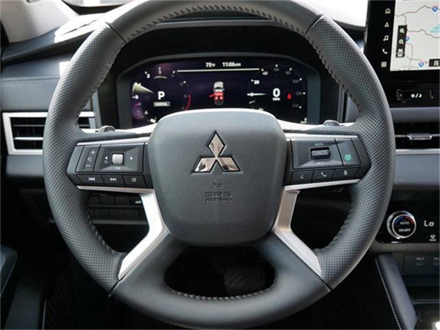 new 2025 Mitsubishi Outlander car, priced at $38,434