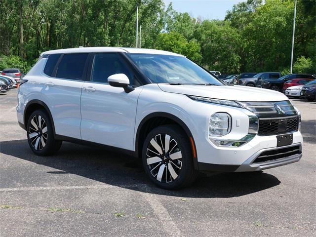 new 2025 Mitsubishi Outlander car, priced at $38,934