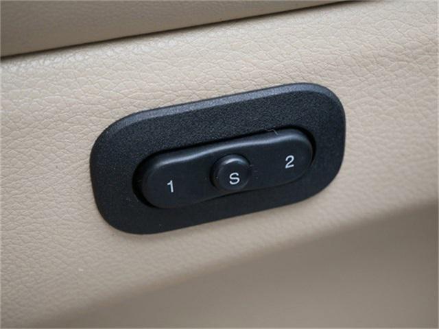 used 2015 Jeep Grand Cherokee car, priced at $13,199