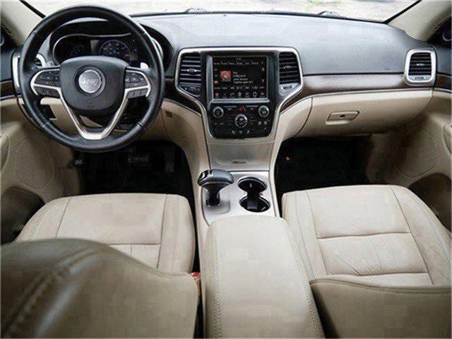 used 2015 Jeep Grand Cherokee car, priced at $11,569