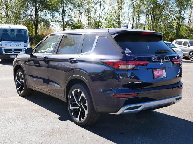 new 2024 Mitsubishi Outlander car, priced at $31,214