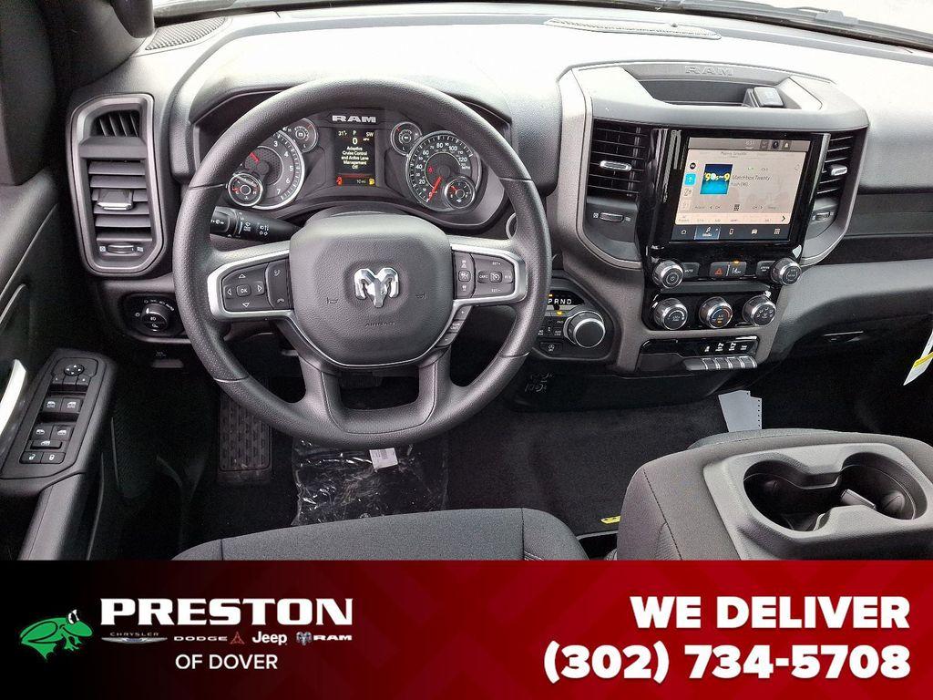 new 2025 Ram 1500 car, priced at $40,285