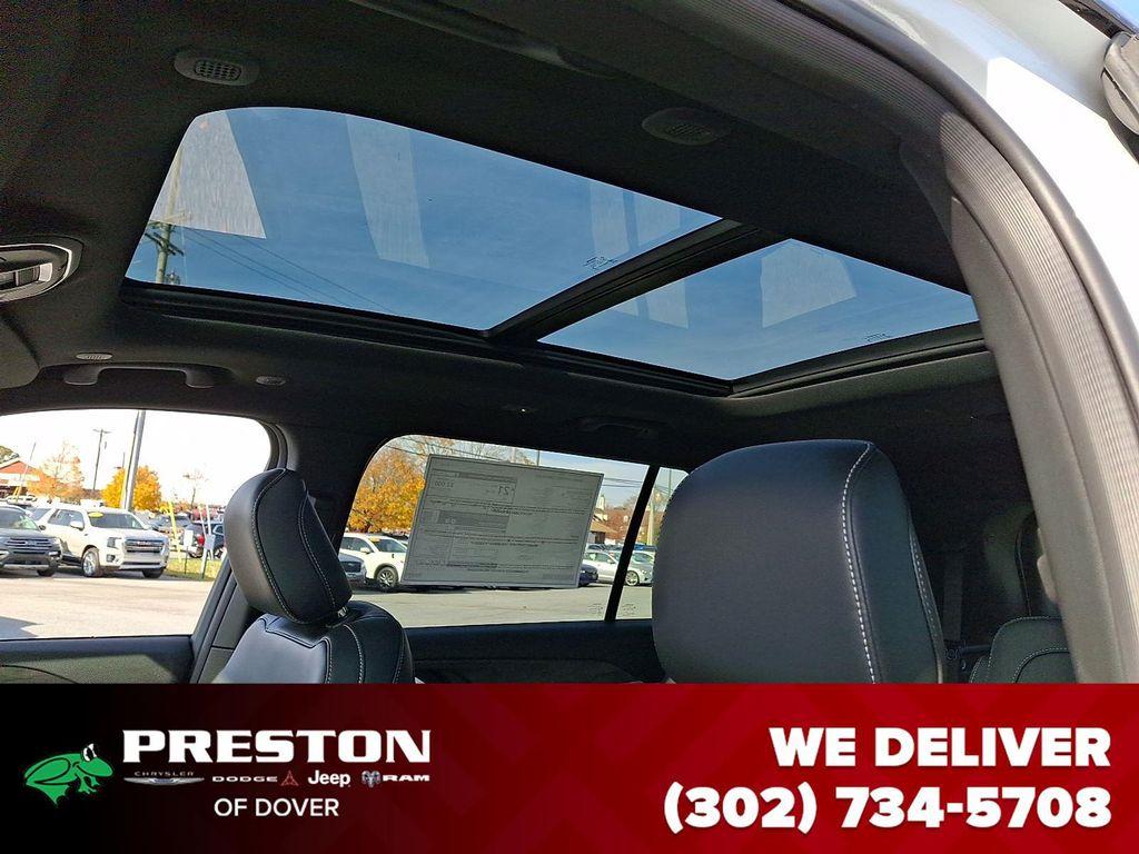 new 2025 Jeep Grand Cherokee L car, priced at $49,170