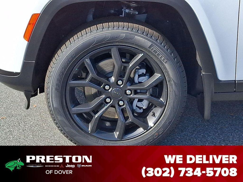 new 2025 Jeep Grand Cherokee L car, priced at $49,170