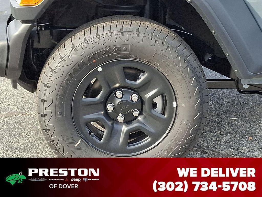 new 2025 Jeep Wrangler car, priced at $34,150