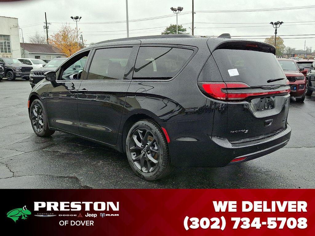 new 2026 Chrysler Pacifica car, priced at $50,315