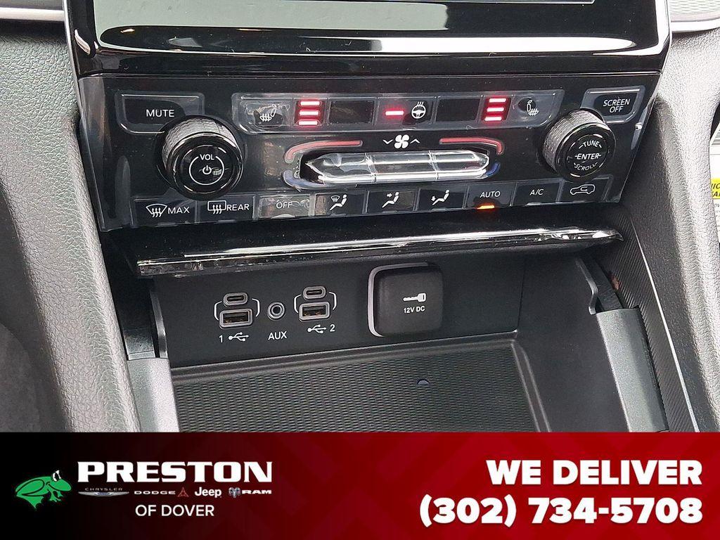 new 2025 Jeep Grand Cherokee car, priced at $41,410