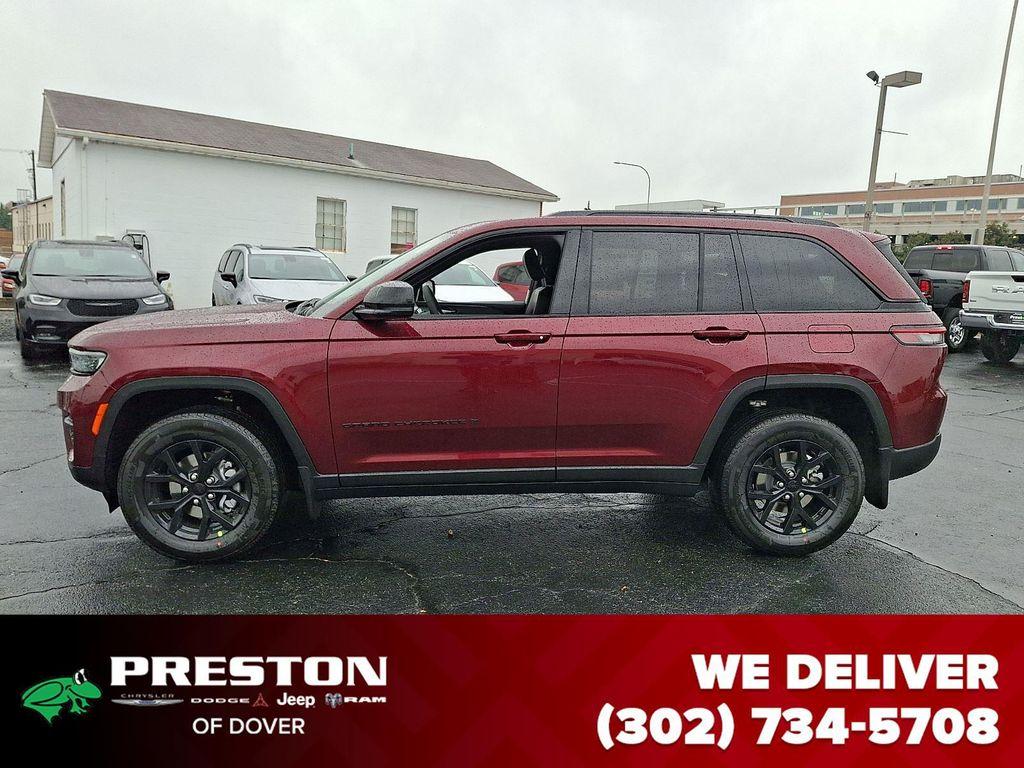 new 2025 Jeep Grand Cherokee car, priced at $41,410