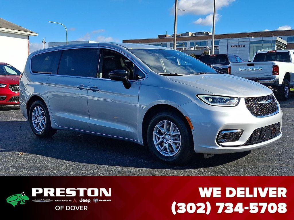 new 2026 Chrysler Pacifica car, priced at $40,815
