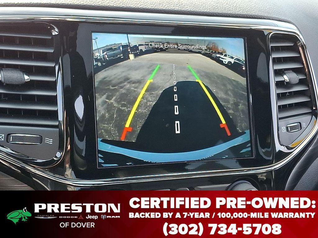 used 2020 Jeep Grand Cherokee car, priced at $27,395