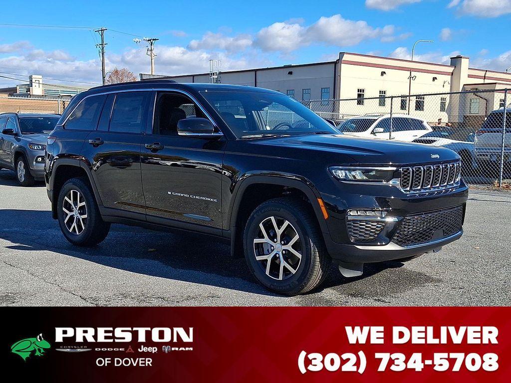 new 2025 Jeep Grand Cherokee car, priced at $44,690