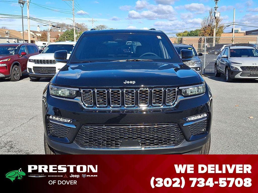 new 2025 Jeep Grand Cherokee car, priced at $44,690