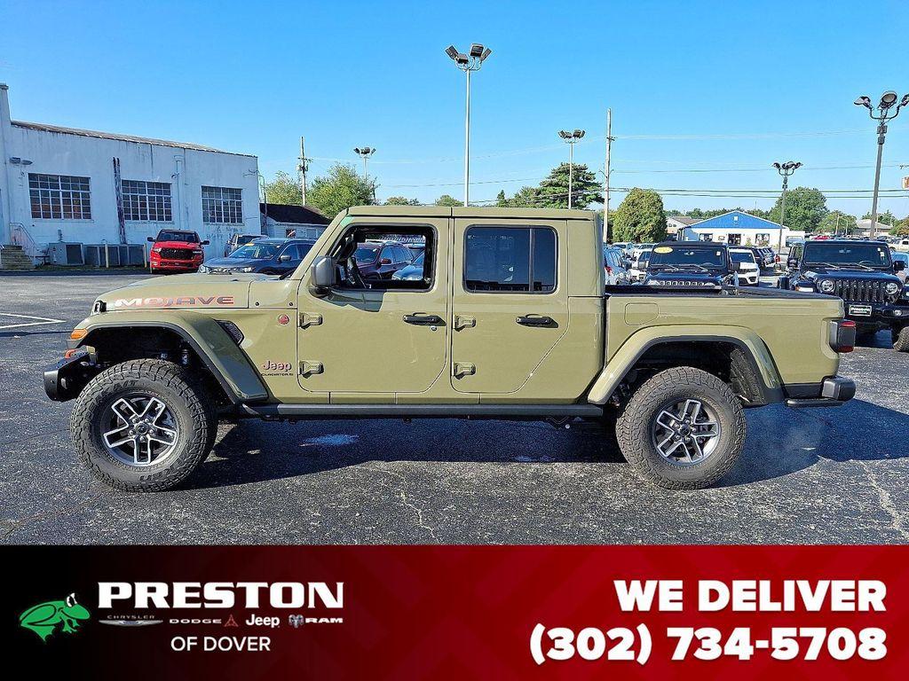 new 2025 Jeep Gladiator car, priced at $54,520